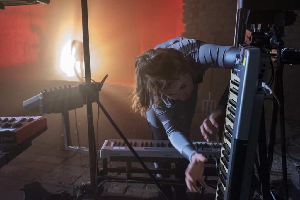 PULVER © Nick Mangafas